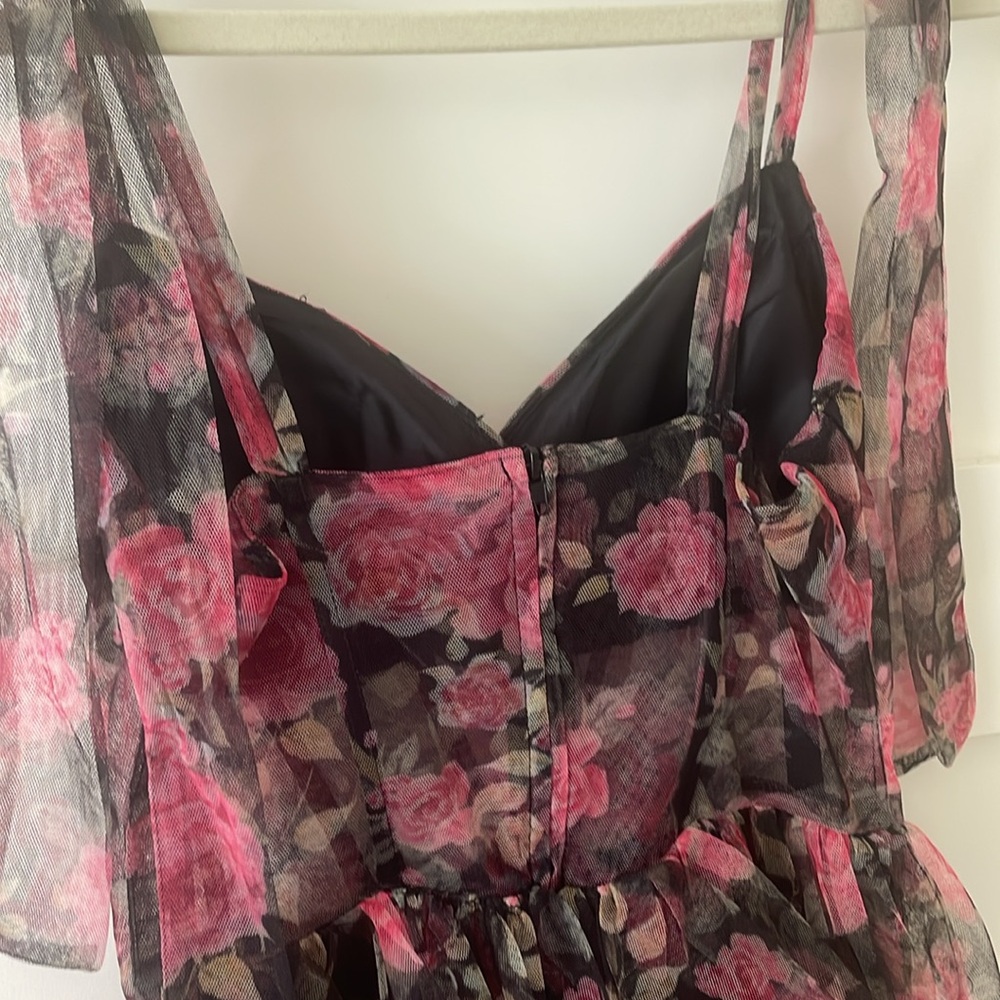 Floral Ruffle Dress - Picture 4 of 5